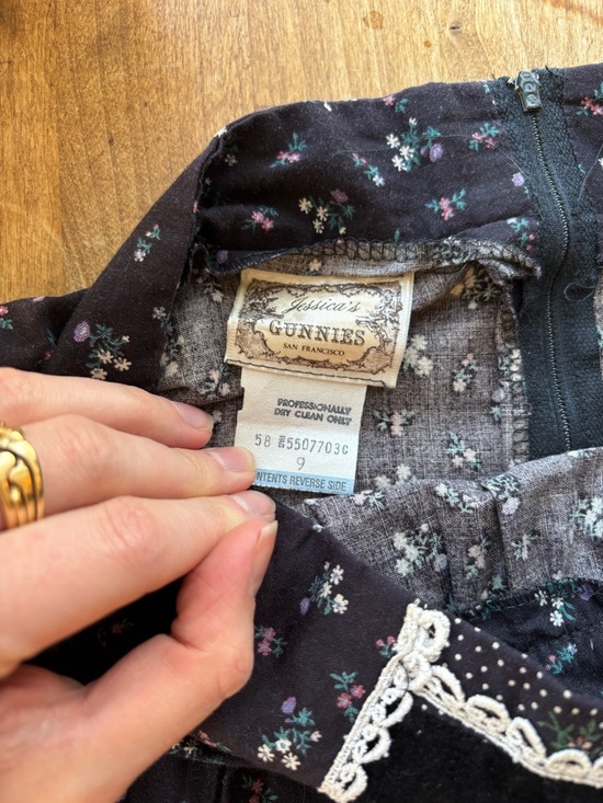 1970’s Gunne Sax Skirt and Vest Set - Picture 13 of 14